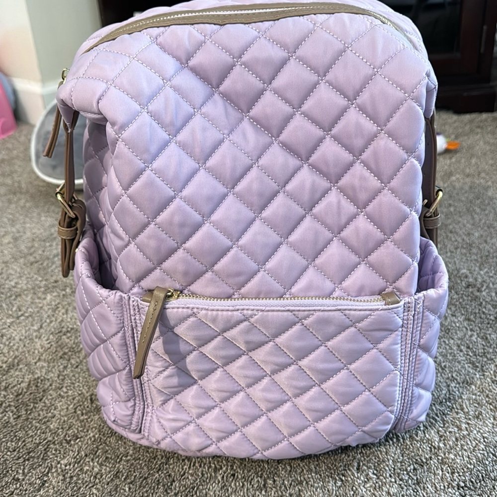 Tommy Bahama Quilted Backpack in purple/lavender